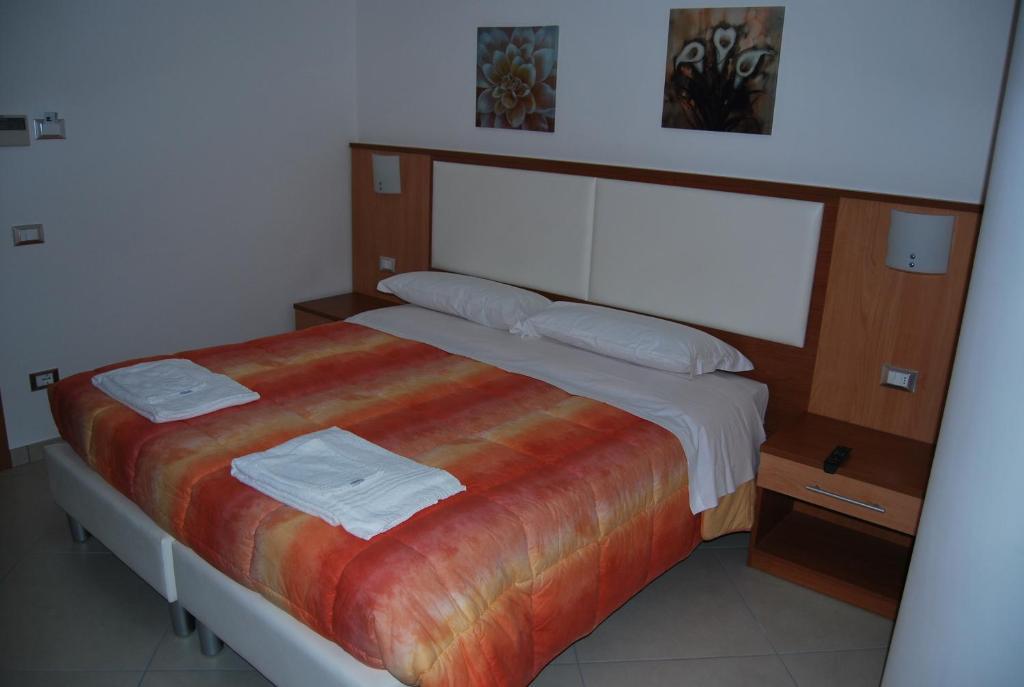 Hotel Europa Nereto Стая снимка