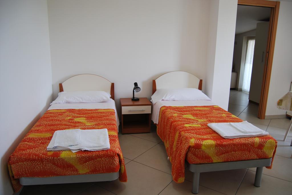 Hotel Europa Nereto Стая снимка